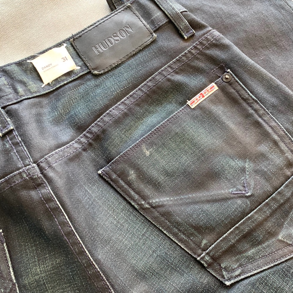 HUDSON Jeans